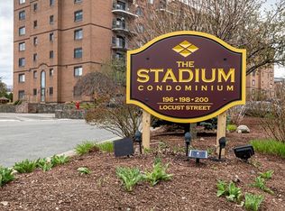 198 Locust St APT 608, Lynn, MA 01904