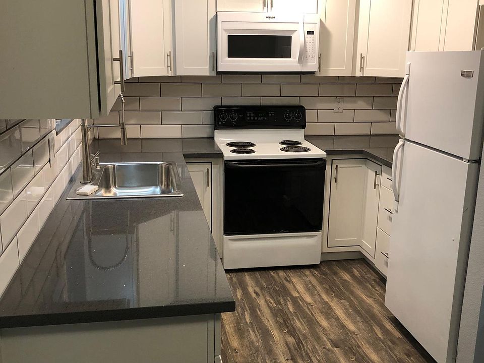 1st image of 5804 186th Ave E