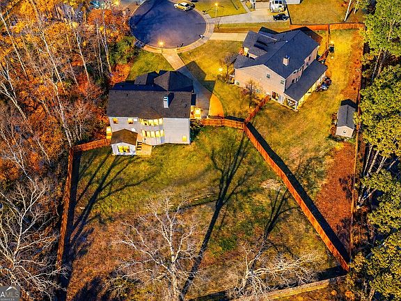 5th image of 2813 Carrick Ct