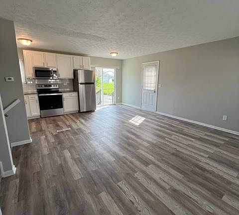2nd image of 5441 Deforest Dr