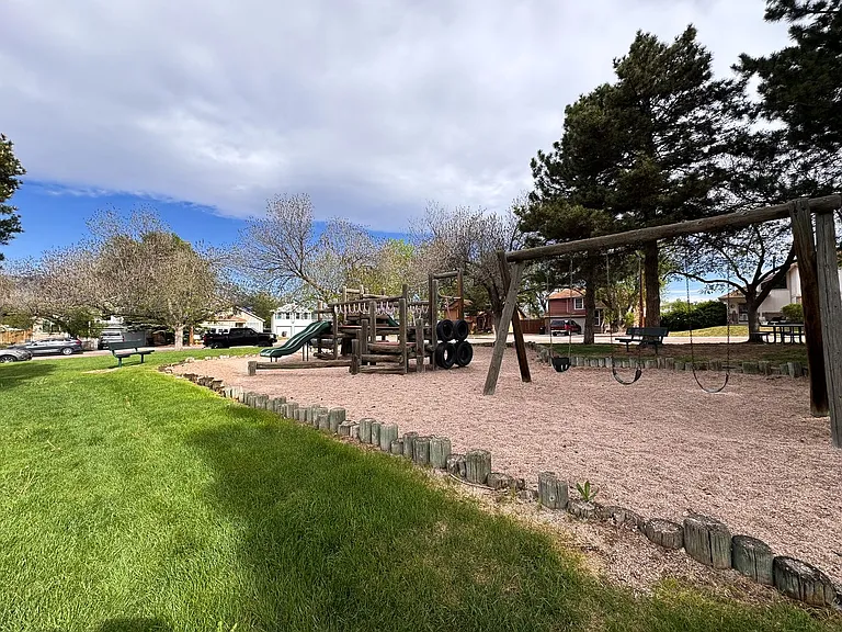 295 Pucket Cir — Photo 30
