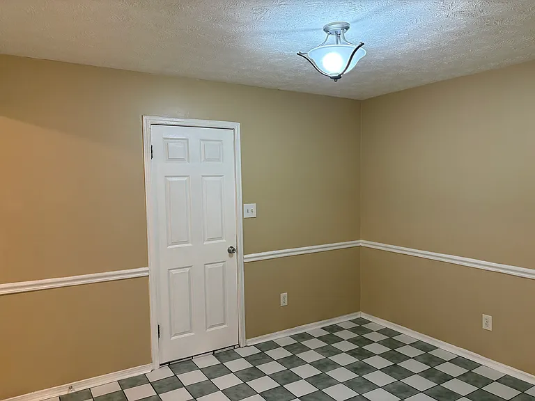 1189 Ashborough Dr SE #D — Photo 6