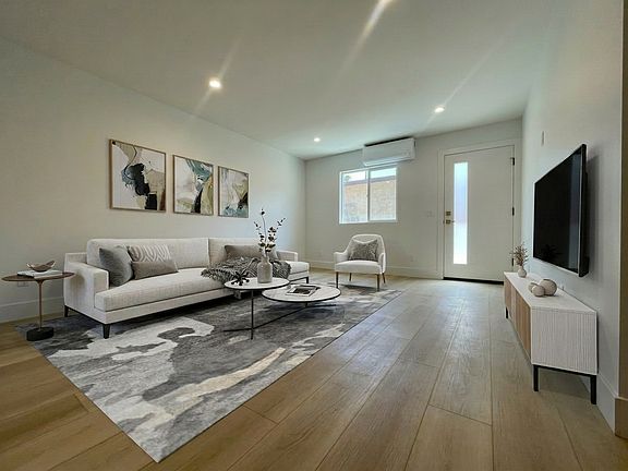 2nd image of 7326 McLaren Ave #7328