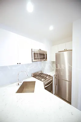 Rented by Platinum Properties | media 17