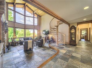 1493 Via Ladera, Fallbrook, CA 92028