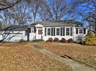 6 Kniepkamp Pl, Belleville, IL 62221