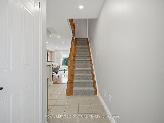 5th image of 5940 Glen Erin Dr #19A