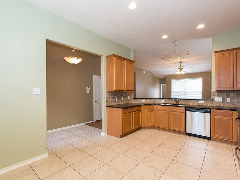 10206 N Pine Ivy Ln — Photo 7