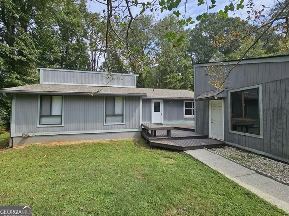 107 Sweetgum Rd, Peachtree City, GA 30269