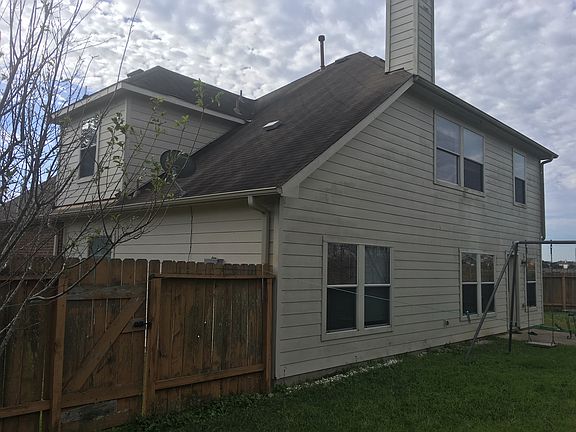3rd image of 6922 Silver Trace Ct
