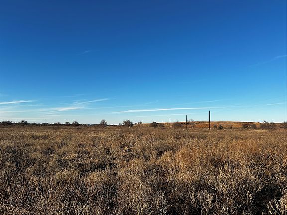 3rd image of 32 High Plains Trl