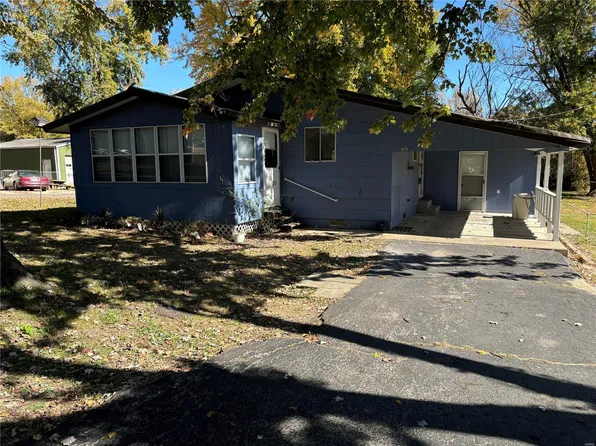 484 N Turnbaugh St, Puxico, MO 63960