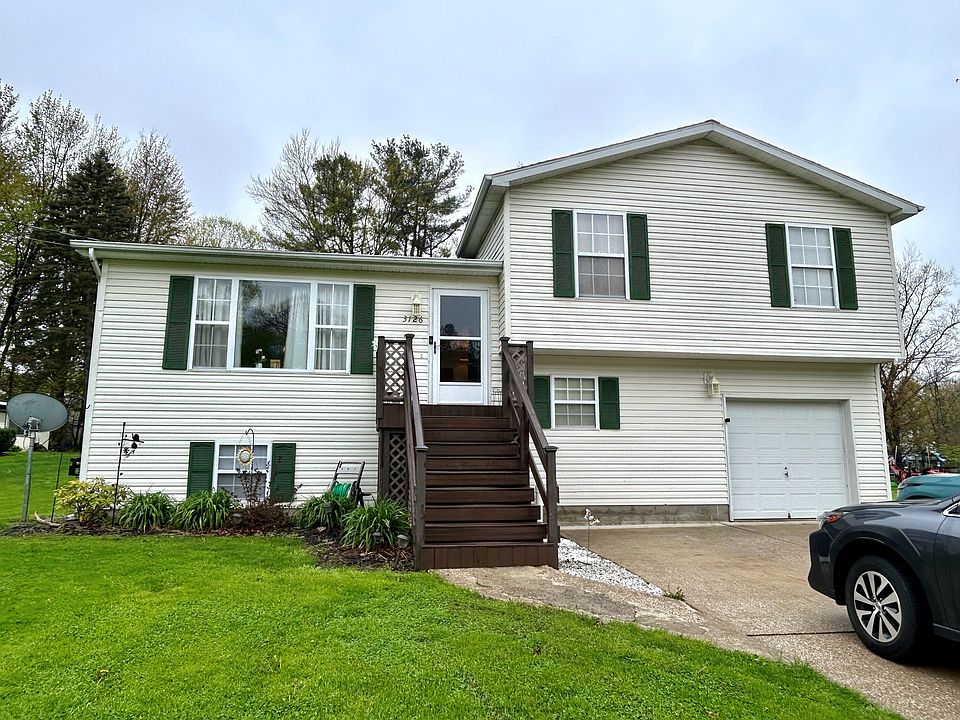1st image of 3126 Tamarack Dr
