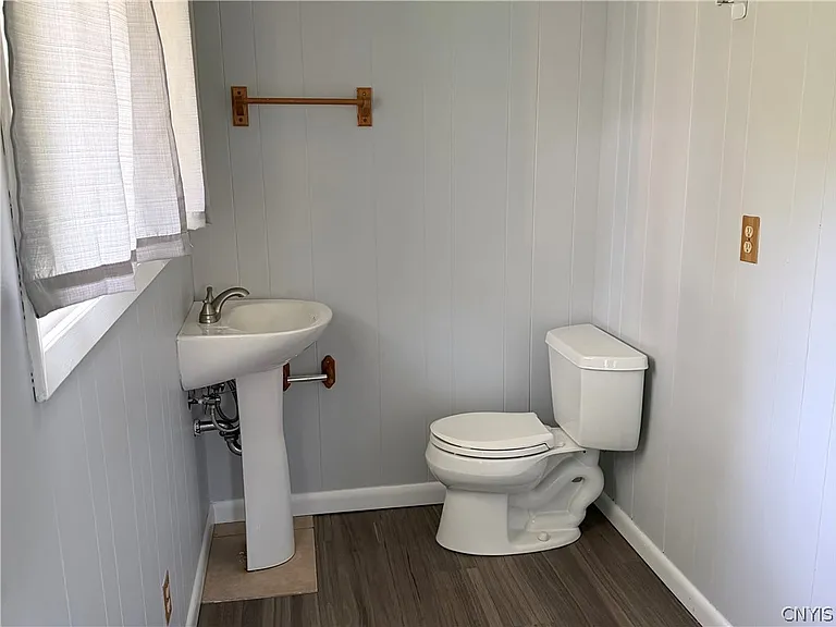 107 Hadley Dr — Photo 26
