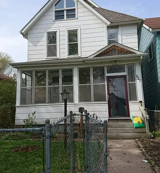 Sims Ave — Photo 18