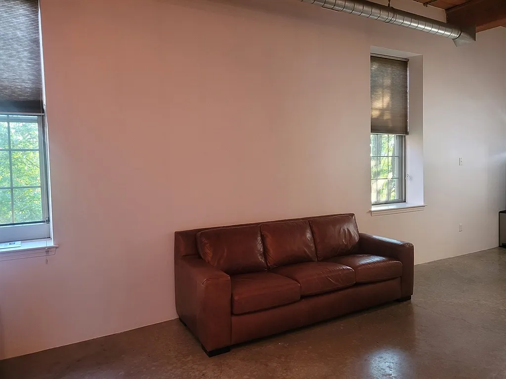 Studio, 1.0 bath, 667 sqft, $1,900 — Photo 4