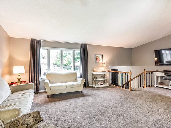 4th image of 4917 E Avondale Cir