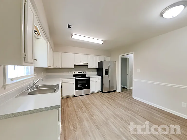 8831 Milton Morris Dr — Photo 3