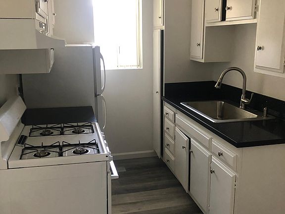 2nd image of 11104 Aqua Vista St #39