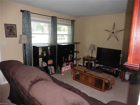 2nd image of 5916 Orcutt Ave