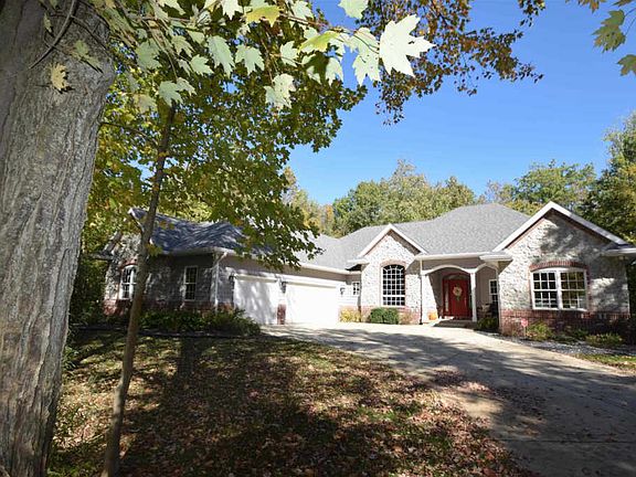 3rd image of 1415 Santanna Dr