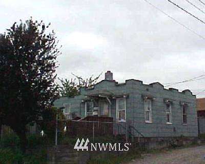 1st image of 3309 E E Street
