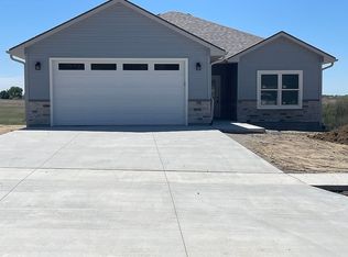 1708 Morgan Dr, Nebraska City, NE 68410