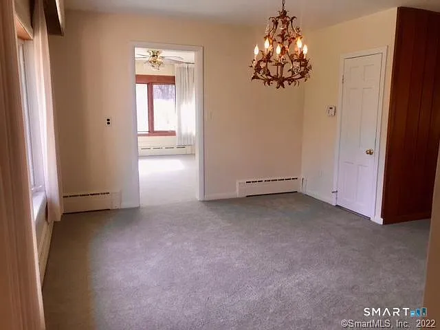 17 Pond Ln — Photo 9