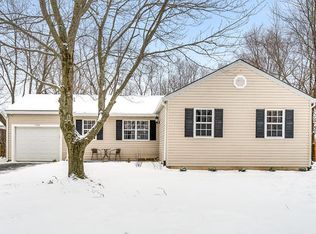 1302 Baylor Ct, Naperville, IL 60565