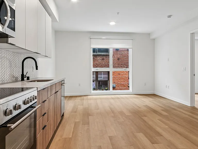 738 Normandie — Photo 25