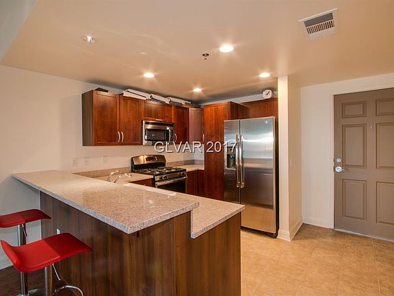 5th image of 150 N Las Vegas Blvd #1601