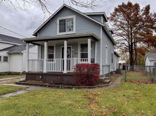 1007 Seminary Ave, Bloomington, IL 61701