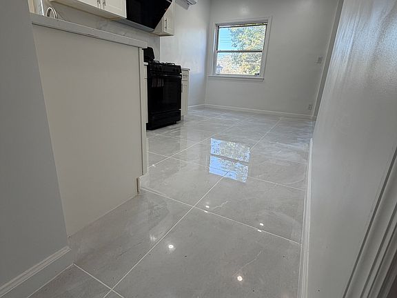 2nd image of 2719 150th St #1