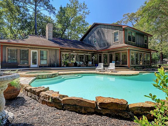 5th image of 1511 Cypress Ln