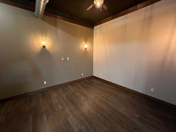 5th image of 1223 15th Ave #200A