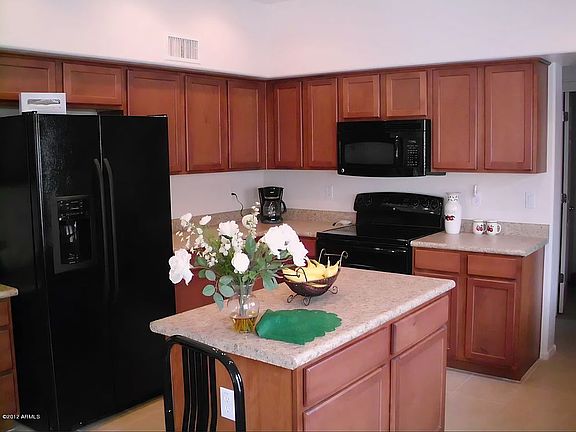 5th image of 1475 E Sunset Dr