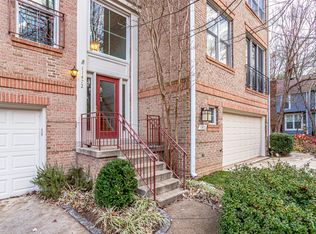 11472 Waterhaven Ct, Reston, VA 20190