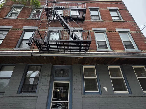 153-155 Avenue East image 1 of 20