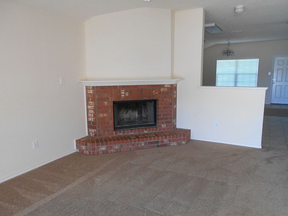 2nd image of 521 N Juneau Ave
