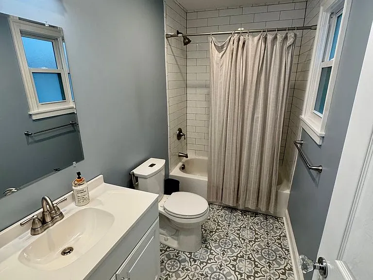 5304 Holmes St — Photo 38