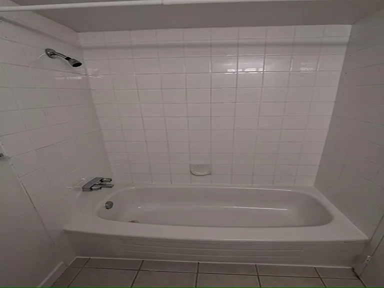 8651 Westminster Hwy #224 — Photo 13