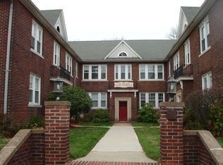 135 Elm St APT 3, West Haven, CT 06516
