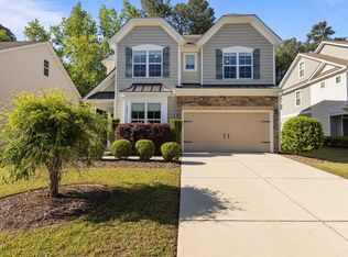 221 Hammond Wood Pl, Morrisville, NC 27560