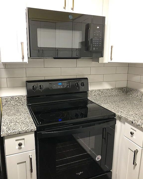 2nd image of 4525 Gilpin Way