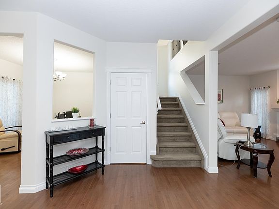 5th image of 104 Campbell Dr