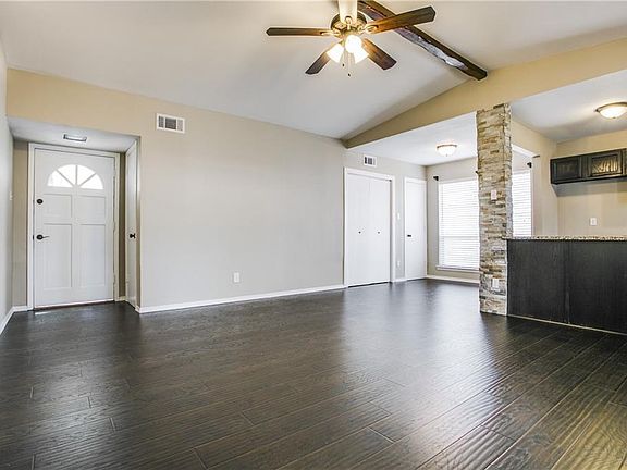 4th image of 11347 Dalron Dr