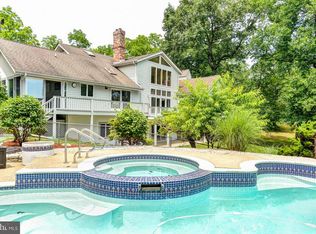 364 Walnut Ln, North East, MD 21901