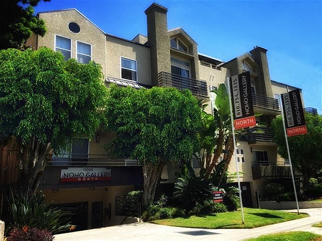 Great Location in North Hollywood