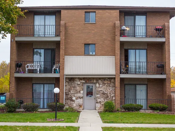 (undisclosed Address), Burnham, IL 60633