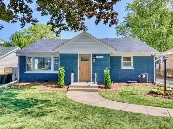 738 North 112th STREET, Wauwatosa, WI 53226